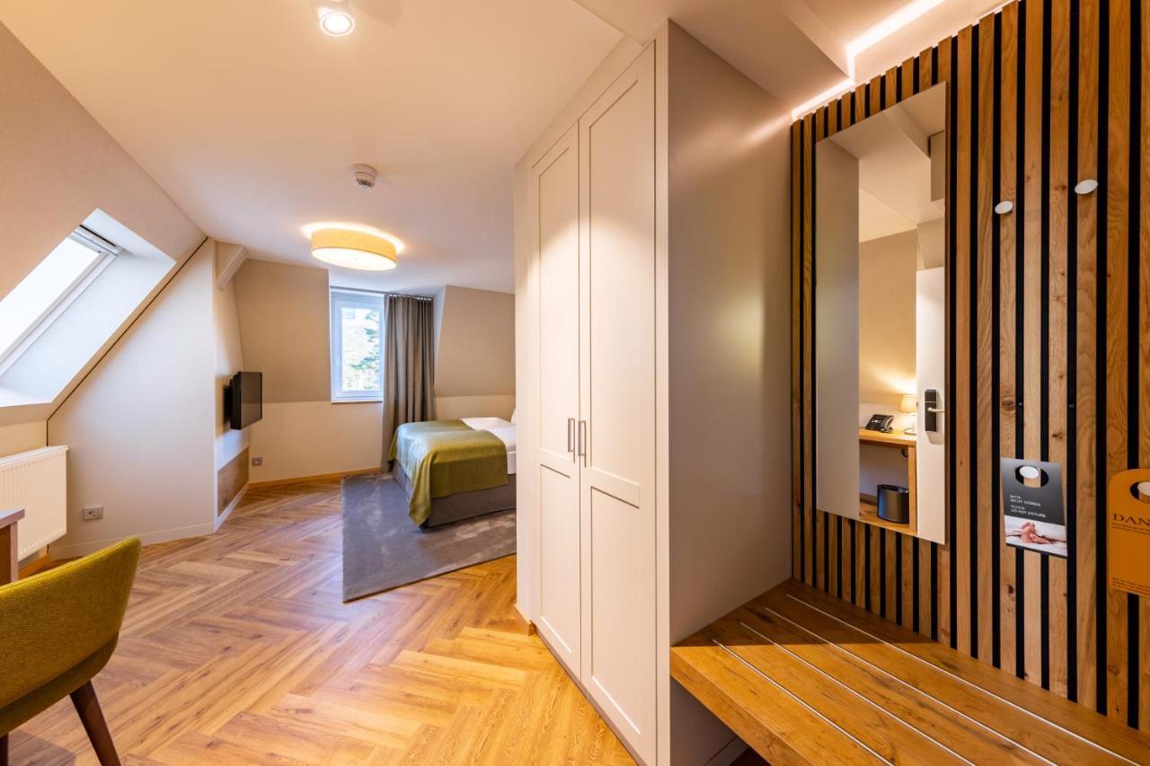 Parkhotel Gueldene Berge Weißenfels エクステリア 写真