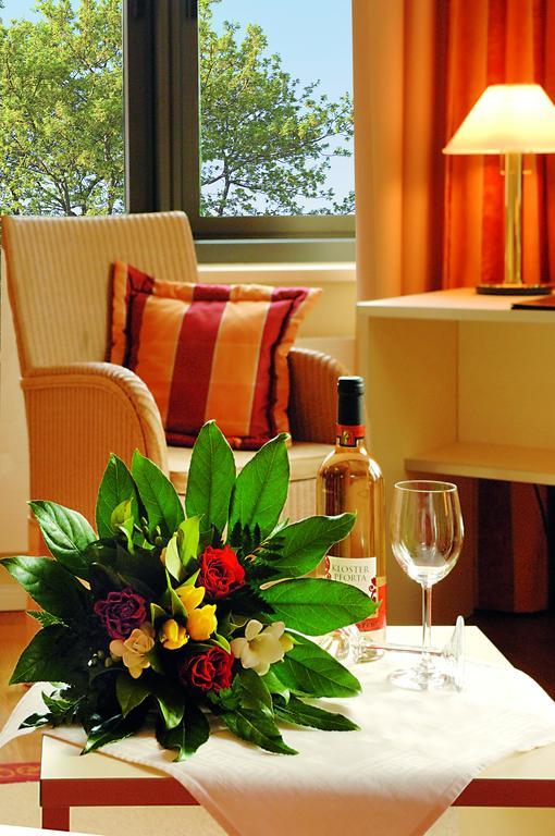 Parkhotel Gueldene Berge Weißenfels 部屋 写真