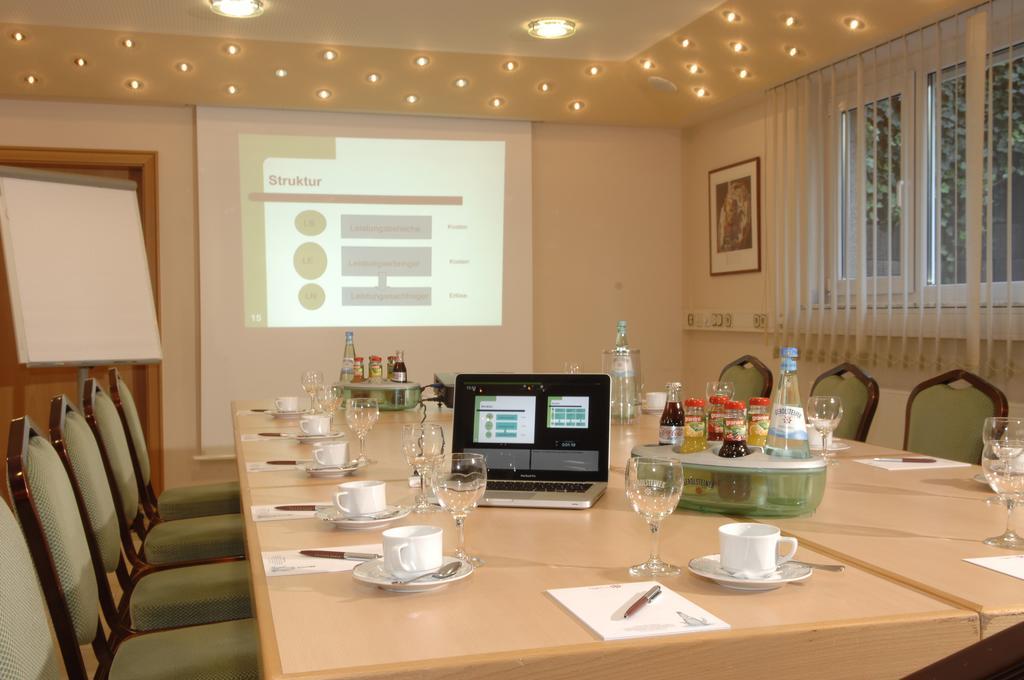Parkhotel Gueldene Berge Weißenfels エクステリア 写真